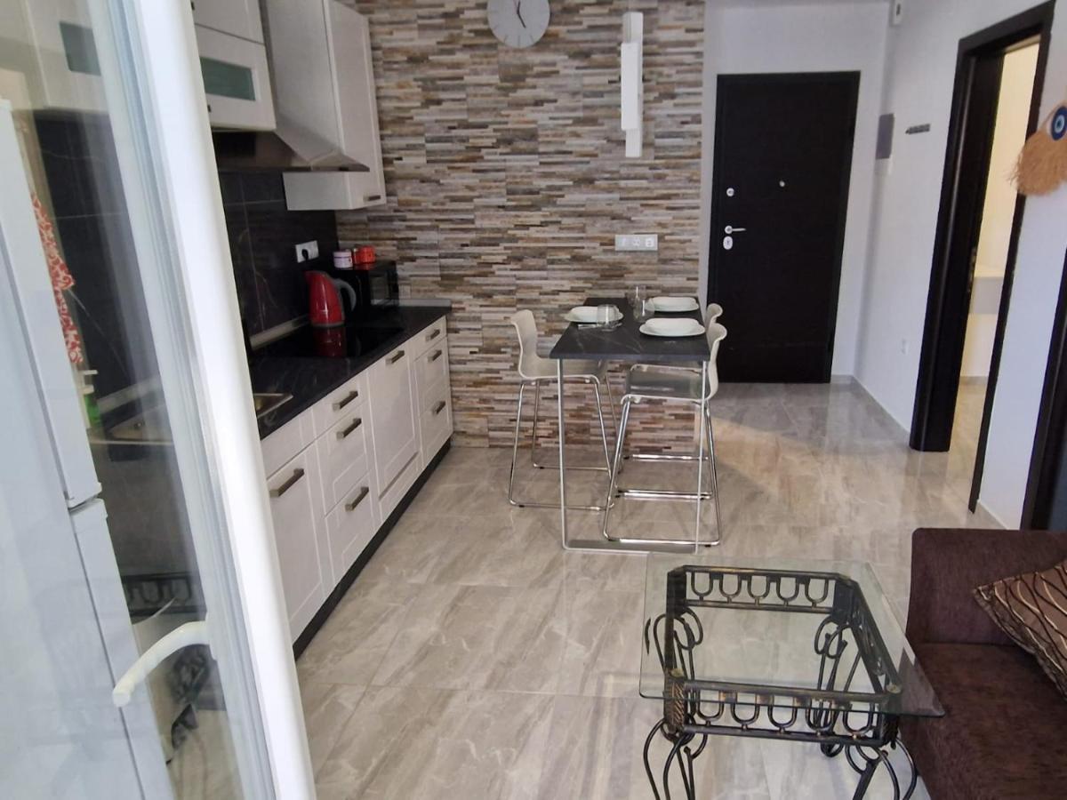 Christakis Home Nea Kallikrateia Exterior photo